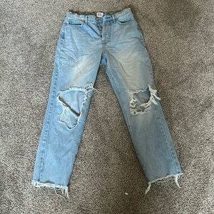 Size 27 BDG urban outfitters loose jeans.